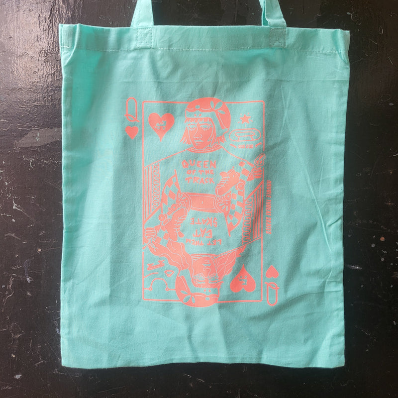 Queen of Skates Tote Bags